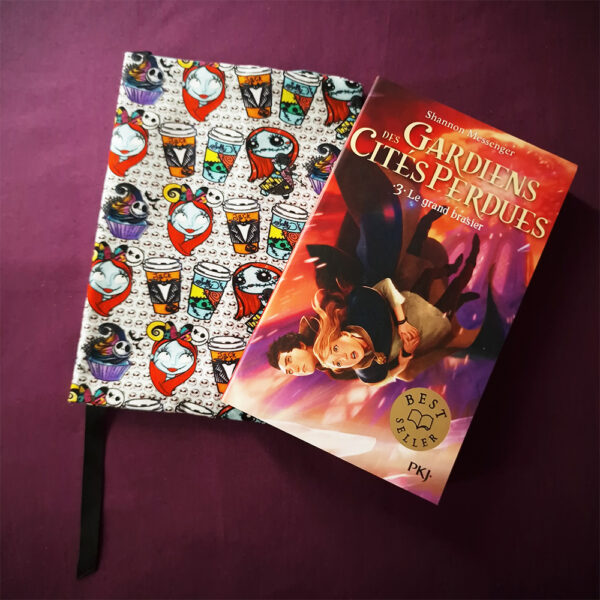 Couvre-livre Sally Poche