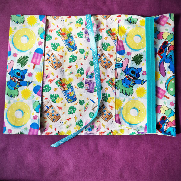 Couvre-livre Summer Stitch broché ouvert
