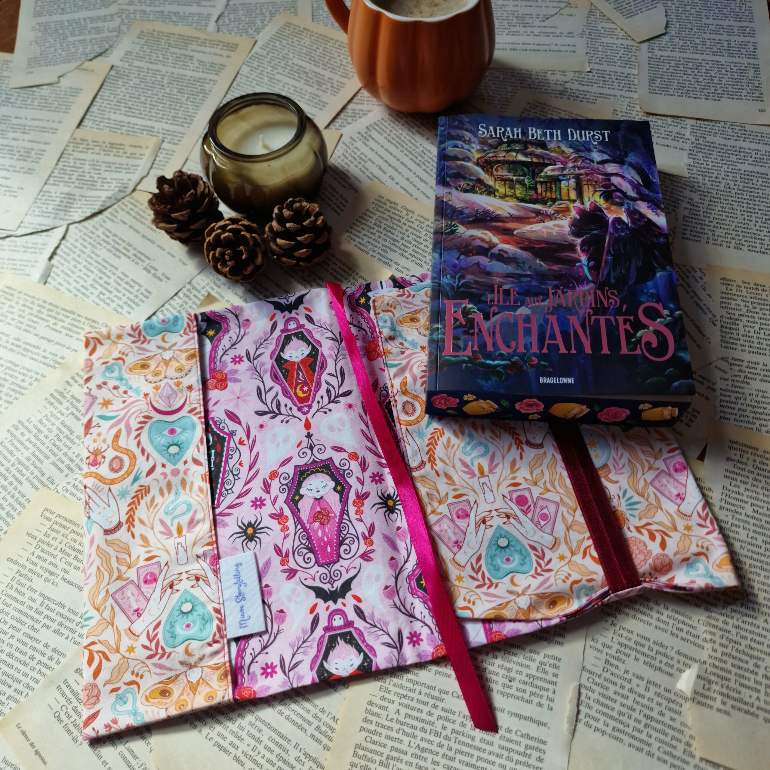 Couvre-livre Esprits et Vampires – Image 2